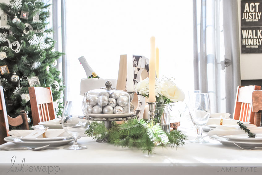 Eine geschmackvolle und natürliche Dekoration zum Dinner für die Goldene Hochzeit (c) Heidi Swapp