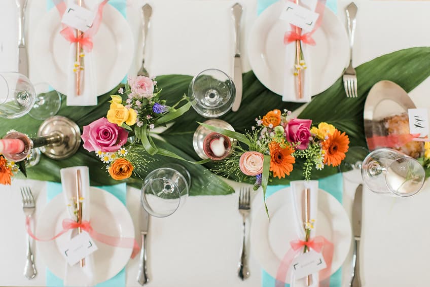 Das Kernstück des Bridesmaid Dinner - ein schön dekorierter Tisch (c) Bildeck - Nicole & Steven