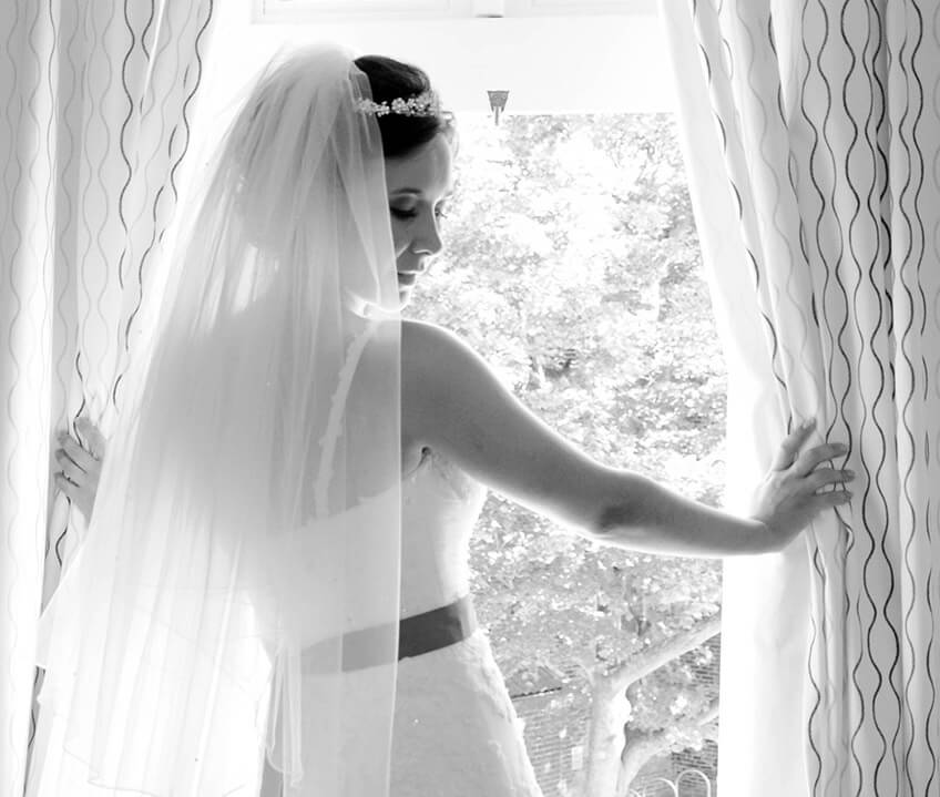 Mach doch ein Brautparty-Shooting im Hochzeitskleid mit Styling-Tipps (c) Nadine Barthold Fotografie