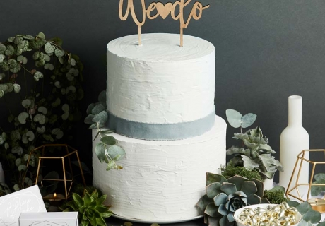 Ein schönes Symbol zur Verlobungsfeier - Der Cake-Topper "We do"